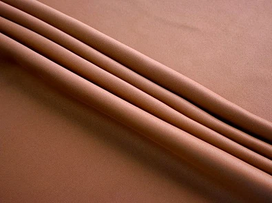Guía de colores de cortinas semiopacas de poliéster Urban Mocha: cree fácilme...